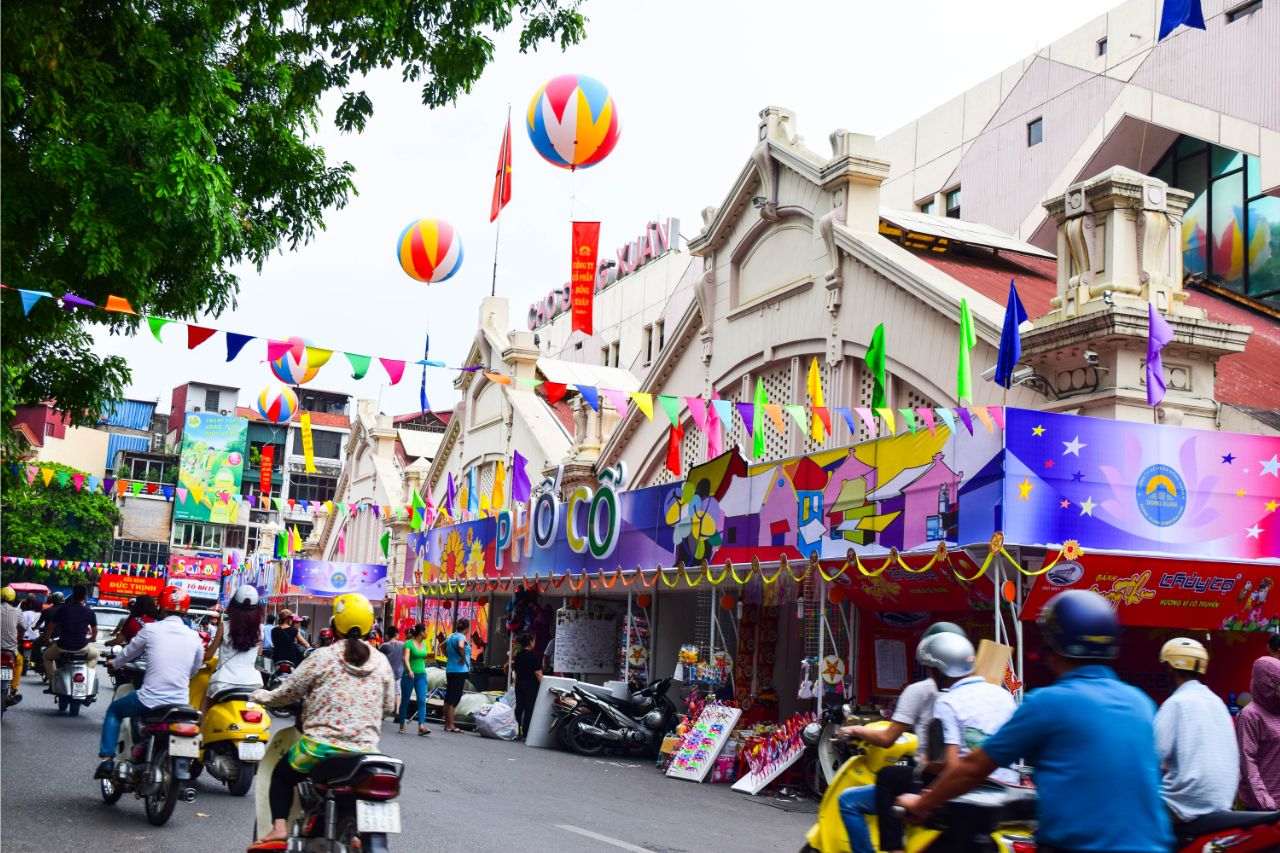 Dong Xuan Market in Hanoi Vietnam