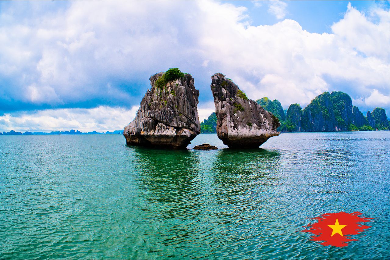 Halong Bay - World Heritage Site in Vietnam (2)