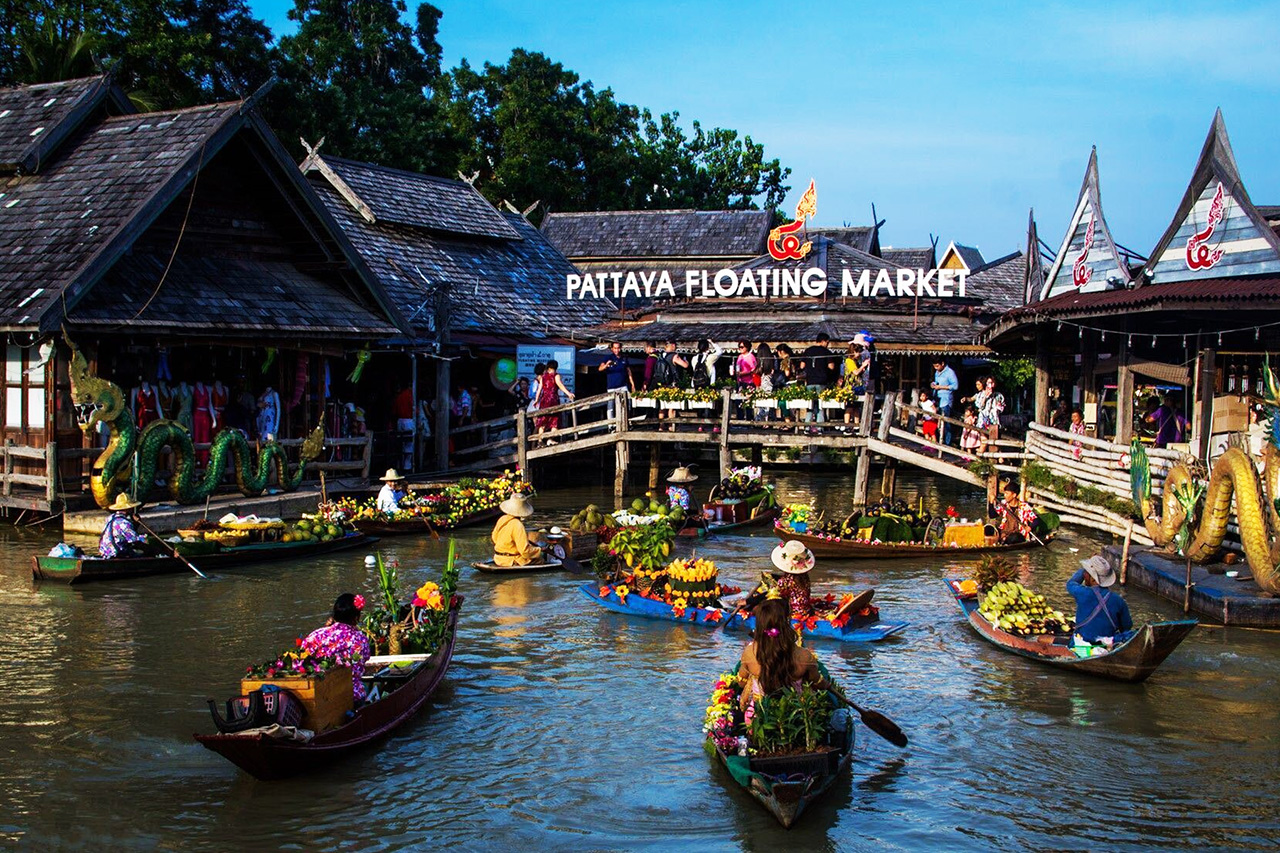 Pattaya Floating Market Thailand