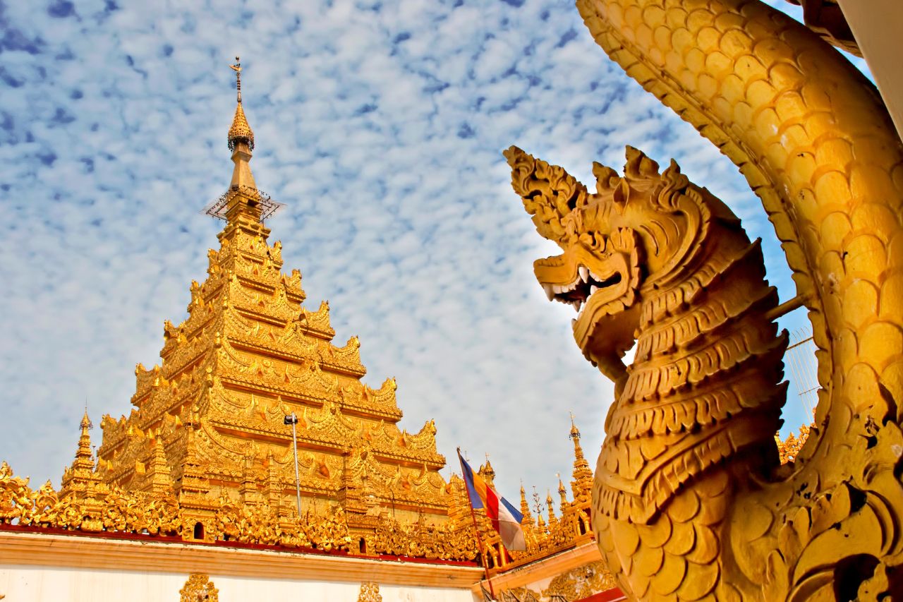 Myanmar Mahamuni Pagoda