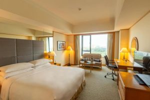 Renaissance Riverside Hotel Saigon (9)