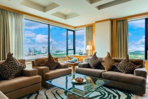 Renaissance Riverside Hotel Saigon (9)