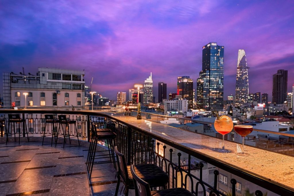 La Siesta Premium Saigon (1)