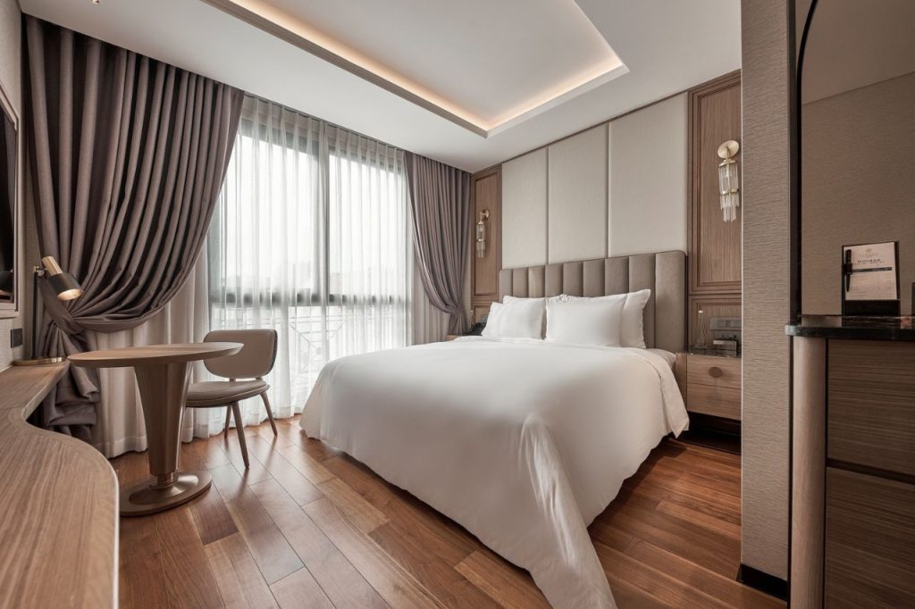 La Siesta Premium Saigon (1)