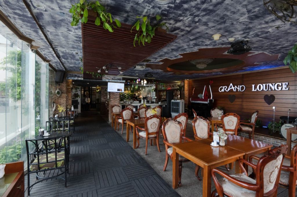 hotel grand saigon (2)