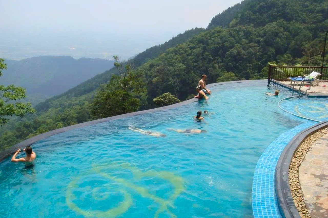 Camellia Luxury Hotel Tam Đảo. (2)