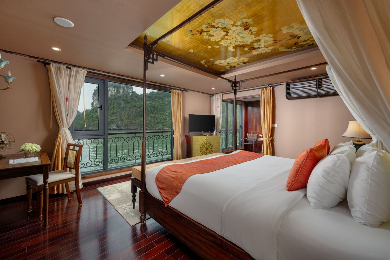 Indochine Cruise Lan Ha Bay (1)