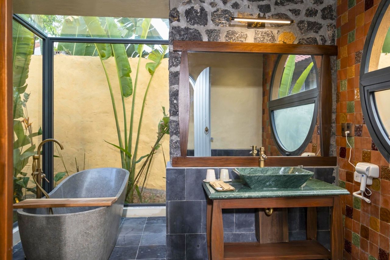 TAM COC RETREAT NINH BINH (1)